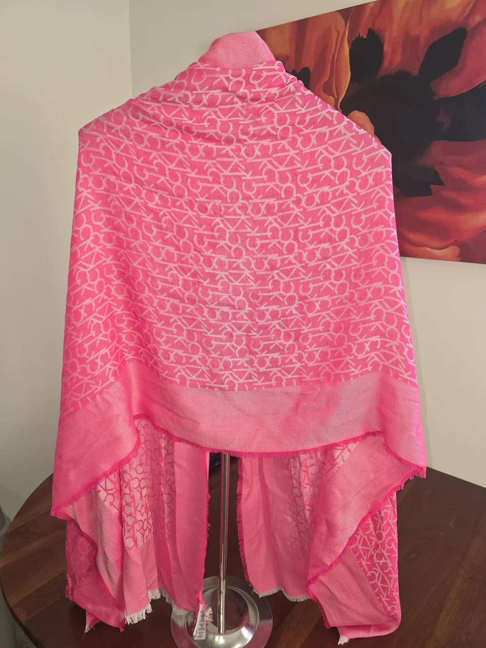 Calvin Klein Bright Pink 💕 Fringed Logo Scarf, New with Tags!